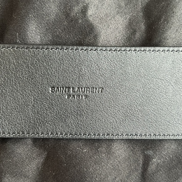 Saint Laurent belt brand-new no tags comes with dust bag - Picture 4 of 5